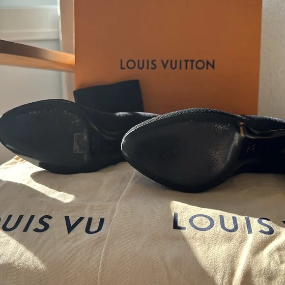 Louis Vuitton Silhouette Ankle Boot in Black - Picture 5 of 6